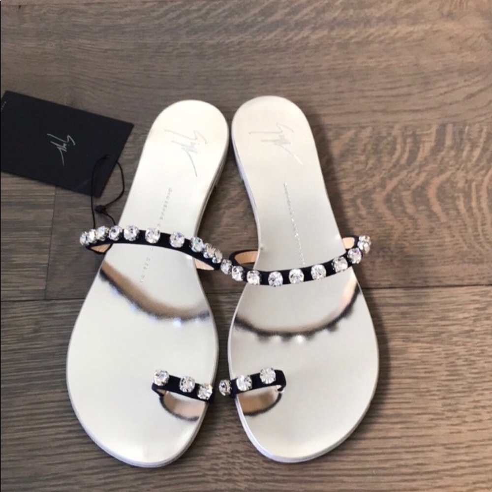 😋[Giuseppe Zanotti] Sandals